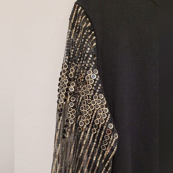Carmen Marc Valvo top with sequin sleeves Size M - Picture 8 of 16